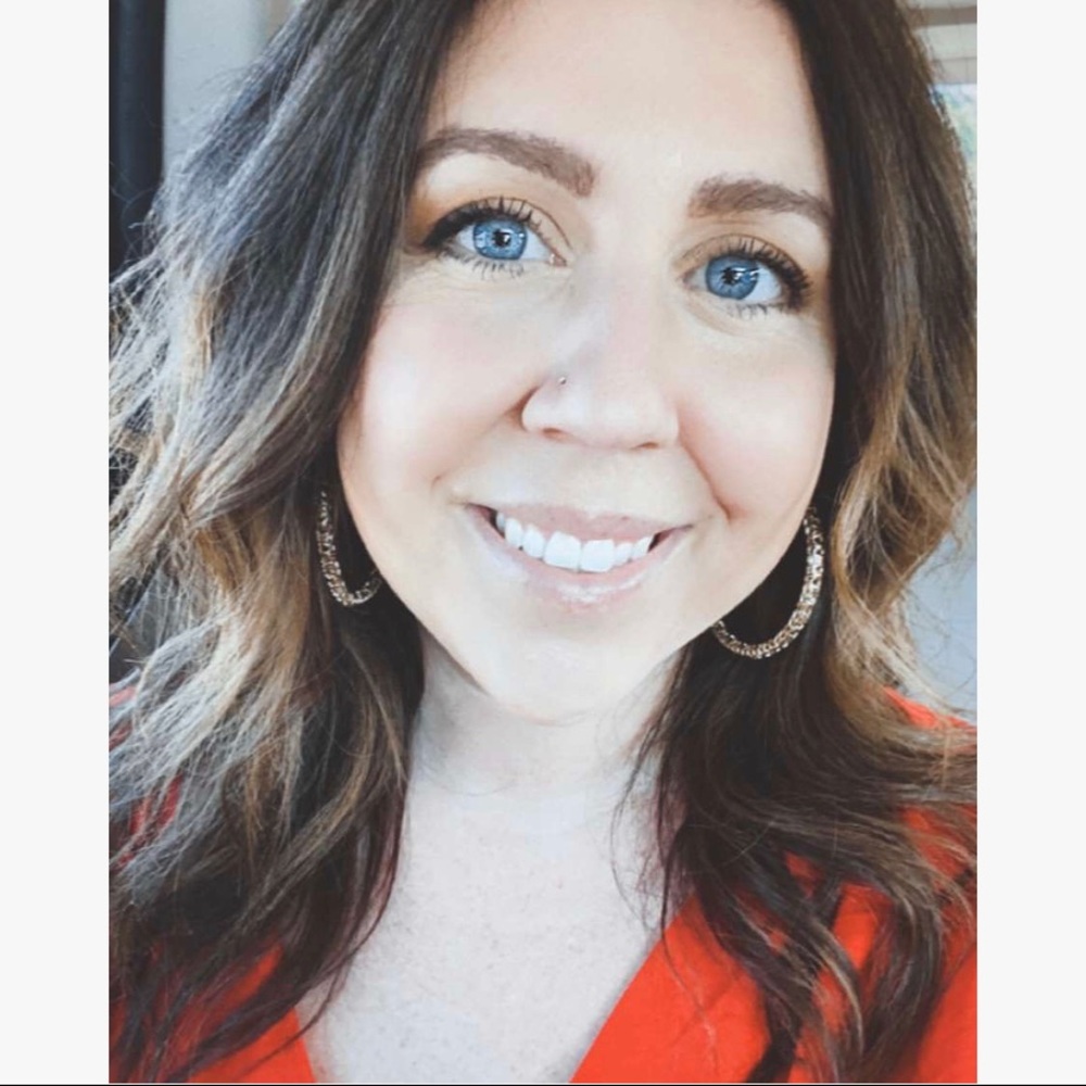 Meet your Posher, Amy